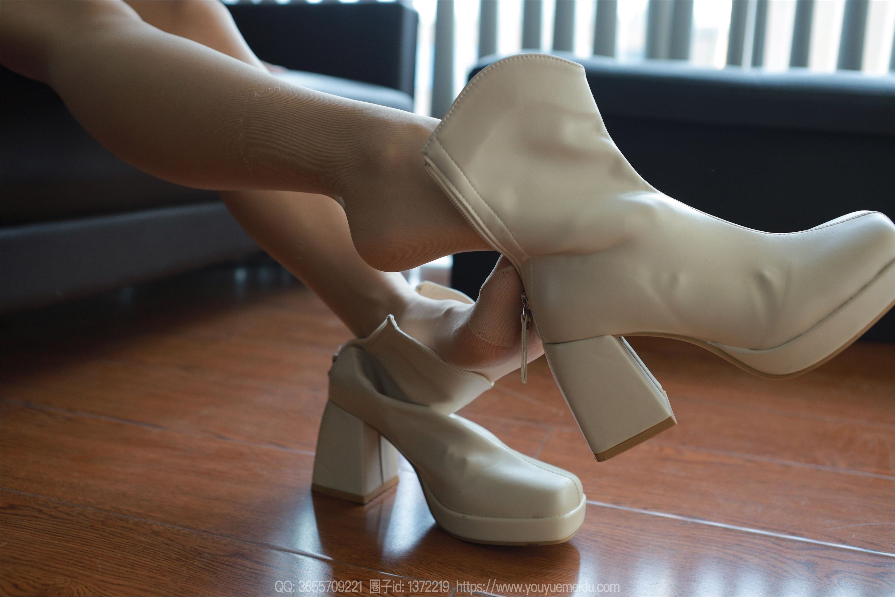 IESS异思趣向  2023.10.13 丝享家 1558 兔兔《亲密女友》